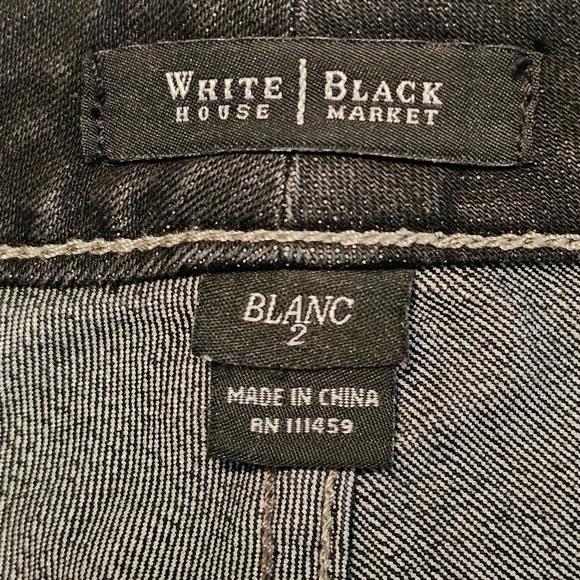 White House Black Market Cropped Skinny Jeans Size 2 | Dark Wash Stretch Denim - Picture 7 of 13